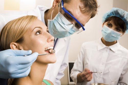 Пломбы, которые лечат зубы, изменят лицо современной стоматологии