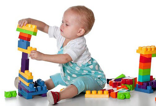 Стоит ли волноваться, если ребенок проглотил деталь Lego: новое исследование