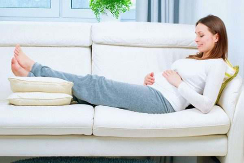 Եթե հղի կնոջ մոտ ի հայտ են եկել ստորին վերջույթների անոթային խնդիրներ. armobgyn.com