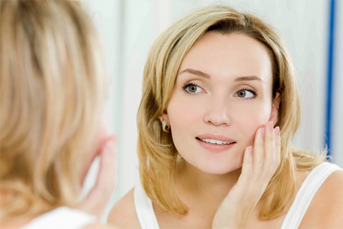 Ботокс в дерматологии и косметологии: не только от морщин