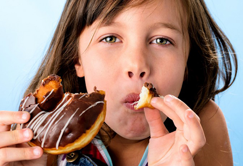 Открытие: то, как много человек ест в детстве, может предсказать то, как он будет стареть