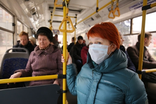 Эксперты не советуют использовать маски людям с болезнями легких