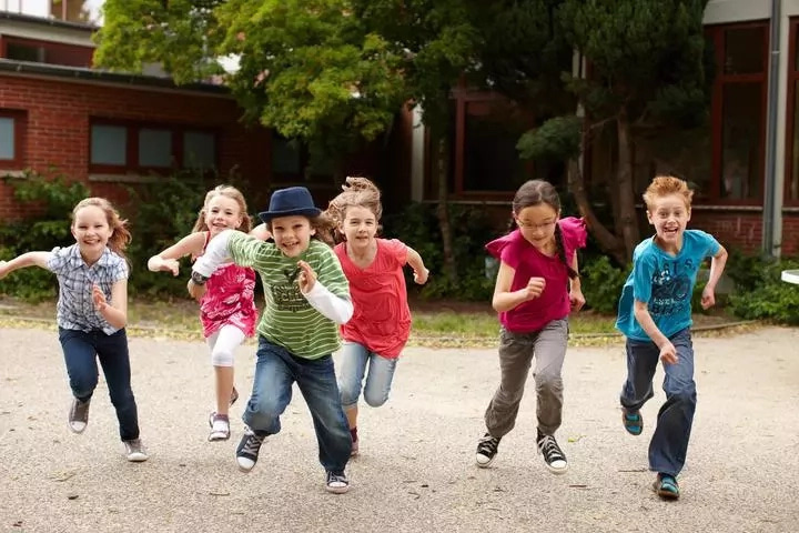 Физическая активность благотворно влияет на академическую успеваемость у детей