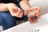 Вплоть до летального исхода: лекарства, которые категорически нельзя совмещать с алкоголем