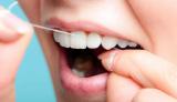 Симптом, который легко заметить при чистке зубов, сигнализирует о тяжелой жировой болезни печени