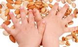 Арахисовый пластырь позволит детям с аллергией есть орехи