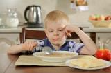 Чего нельзя говорить ребенку во время еды