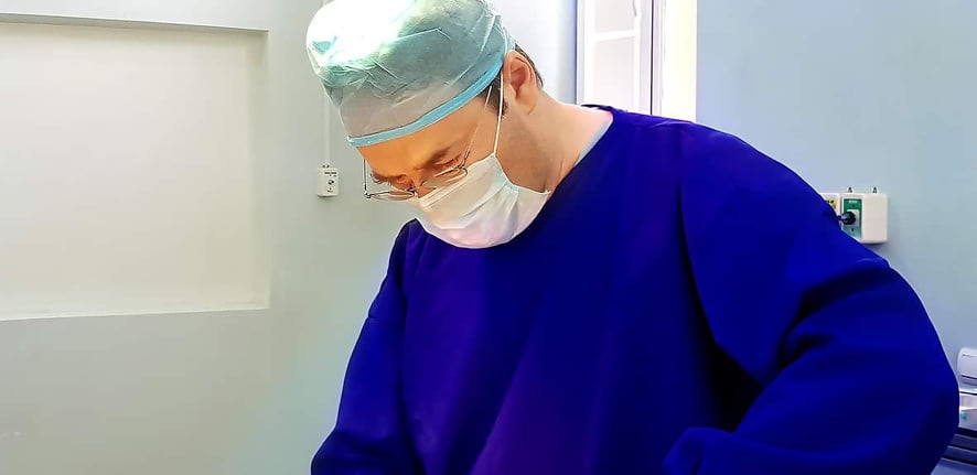 Բորիս Գեորգիի Միրզոյան. Ֆրանսիայում և Շվեյցարիայում  հավաստագրված պլաստիկ վիրաբույժ: