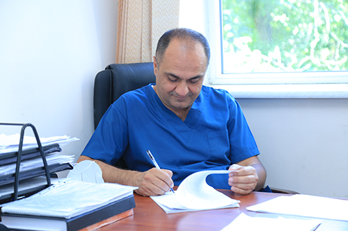 «Արմենիա» ԲԿ վիրաբուժության փոխտնօրեն Աշոտ Կուրղինյան