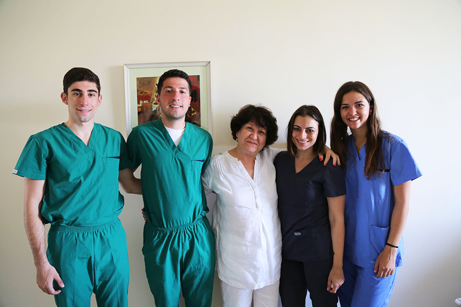 Հայկական բարեգործական ընդհանուր միությունը շնորհակալագիր հանձնեց «Իզմիրլյան» բժշկական կենտրոնին