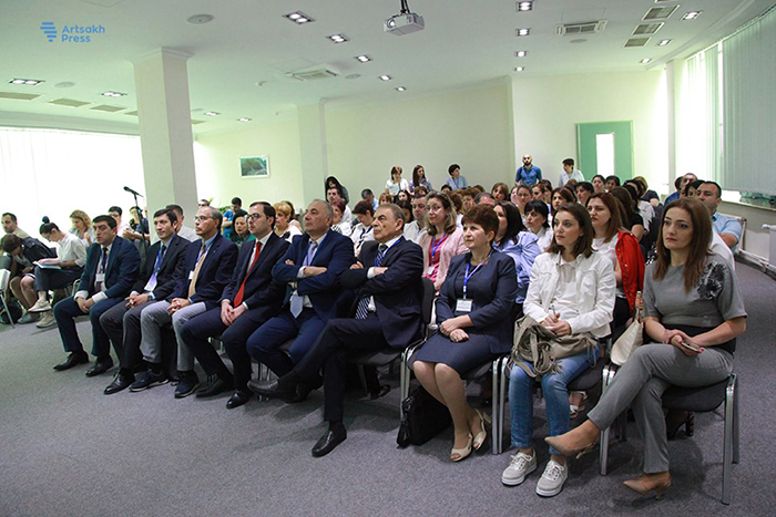 Ստեփանակերտում մեկնարկել է Հայաստանի 5-րդ միջազգային բժշկական համագումարը